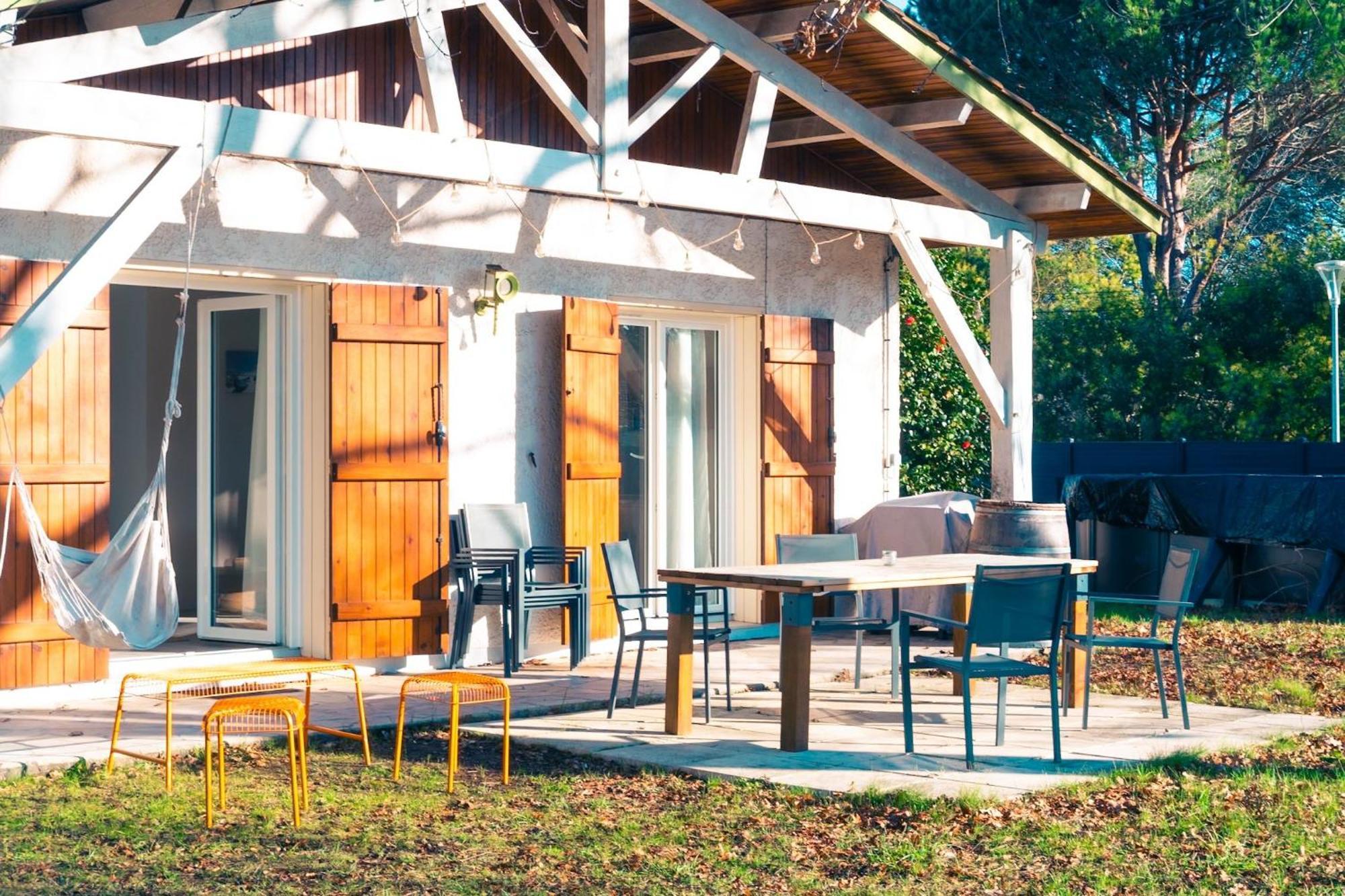 Villa Au Calme Avec Piscine, Grand Jardin Et Studio Independant Andernos-les-Bains ภายนอก รูปภาพ